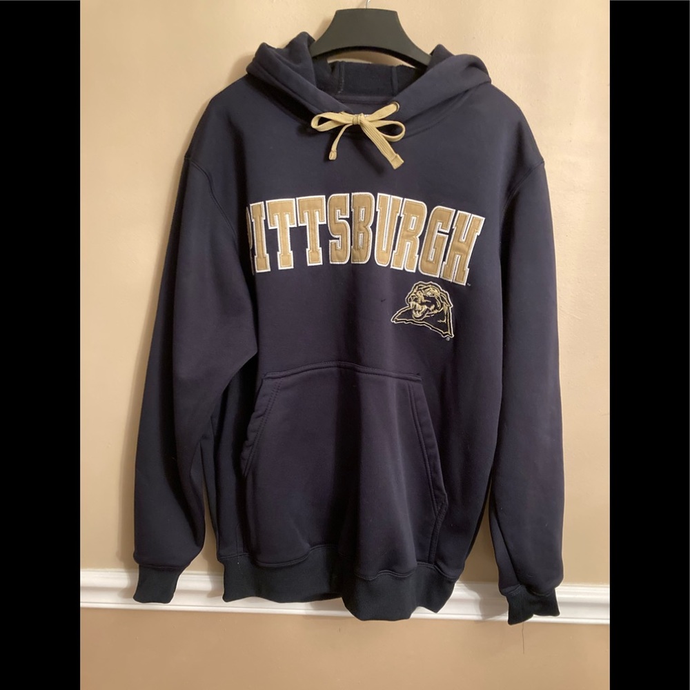 Footlocker size medium Pittsburgh panther